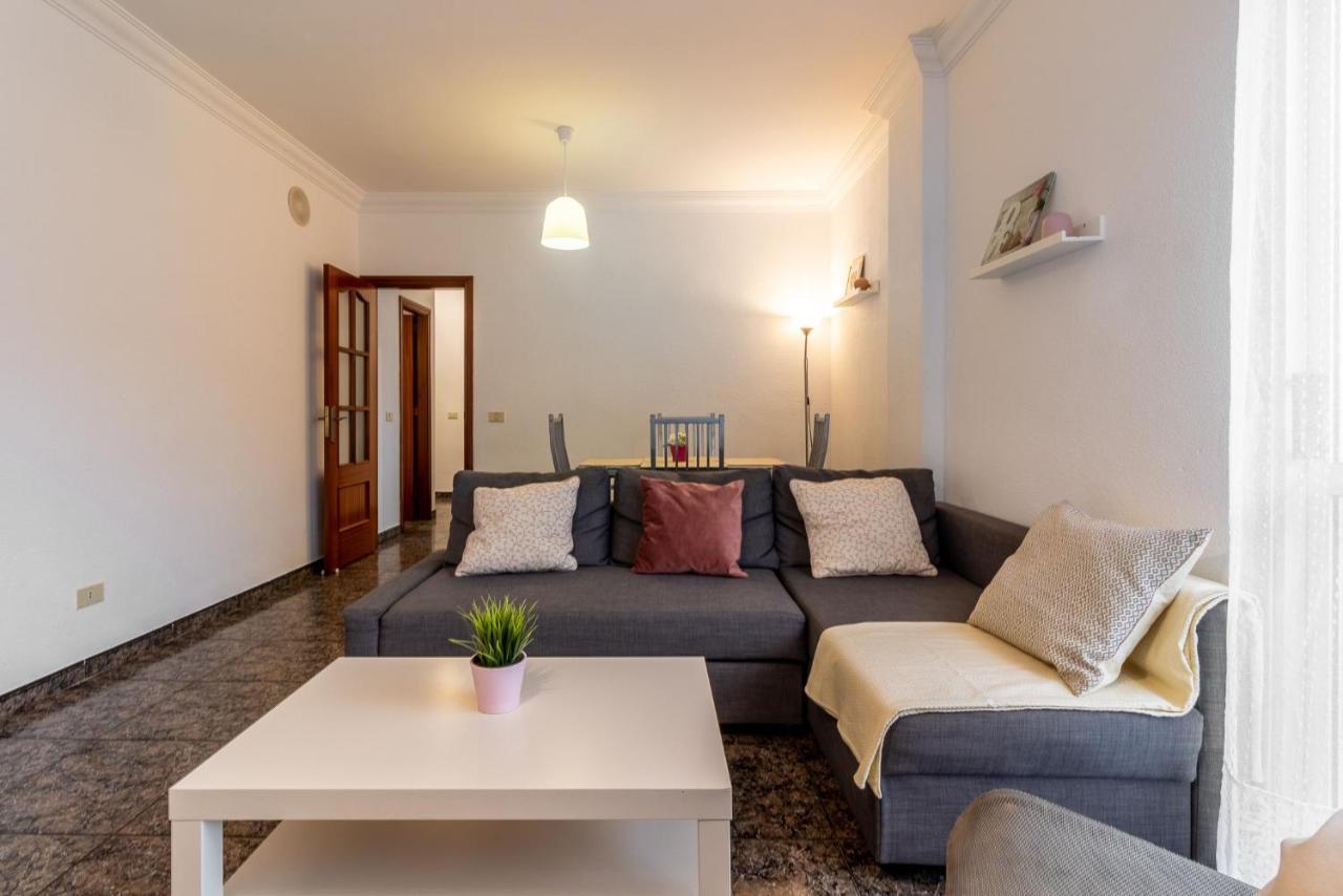 Flatguest Cicer - 3Bdr + Balcony + Beach Las Palmas de Gran Canaria Exterior photo